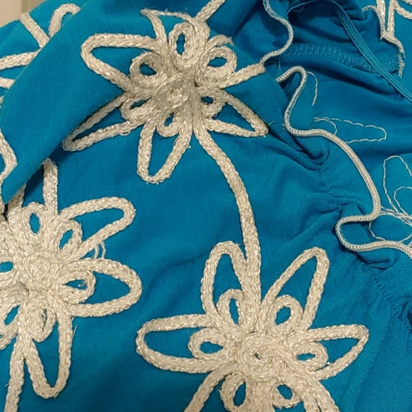 Lauren Michelle Top! - Picture 8 of 8